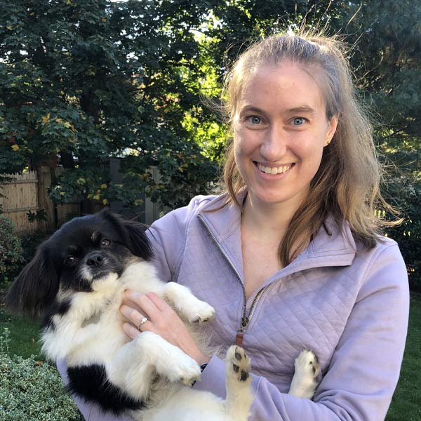 Dr. Sarah Dale Veterinarian in Guilford, CT | Guilford Veterinary Hospital